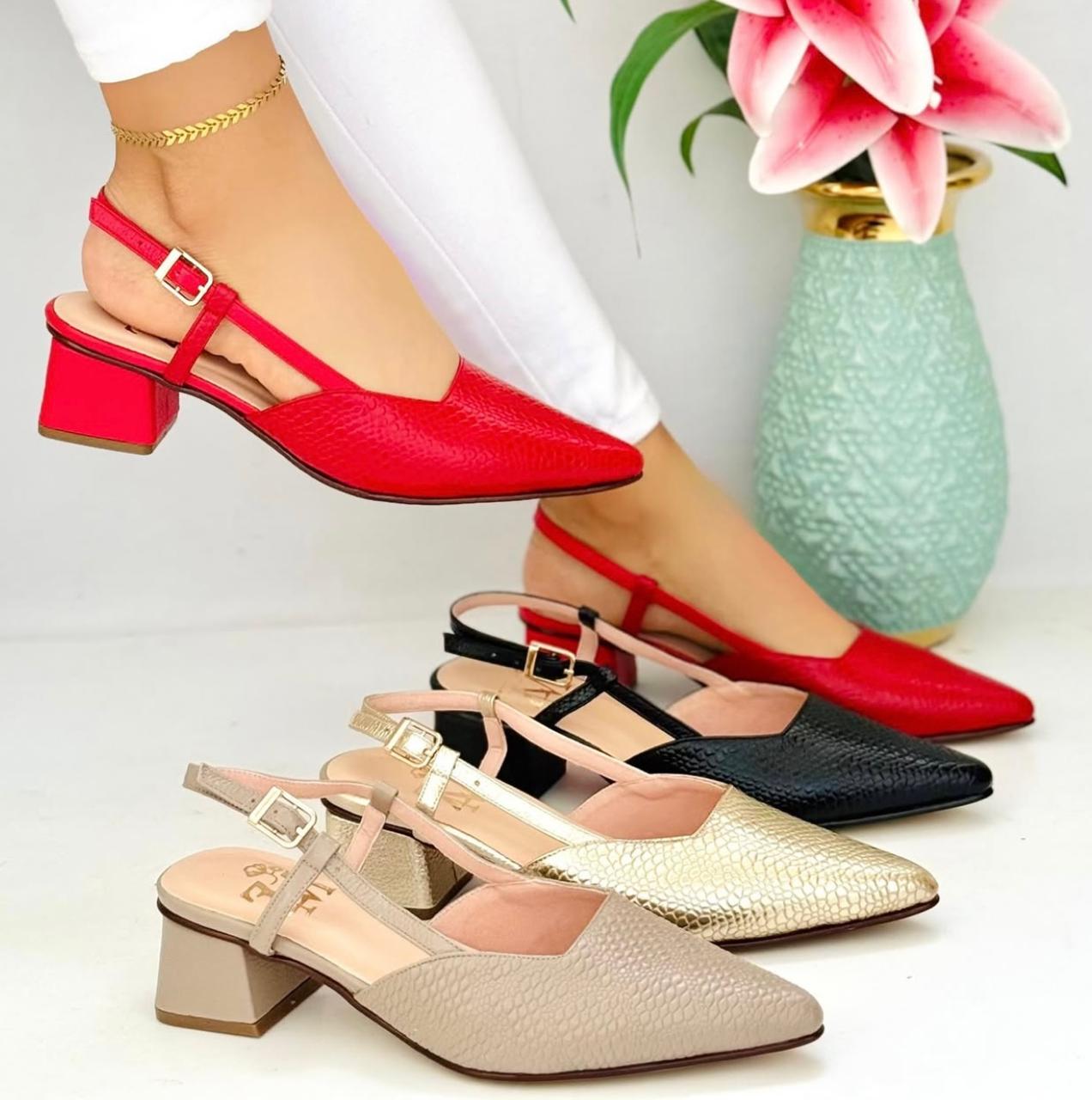 VELORIA MID HEEL POINTED SHOES