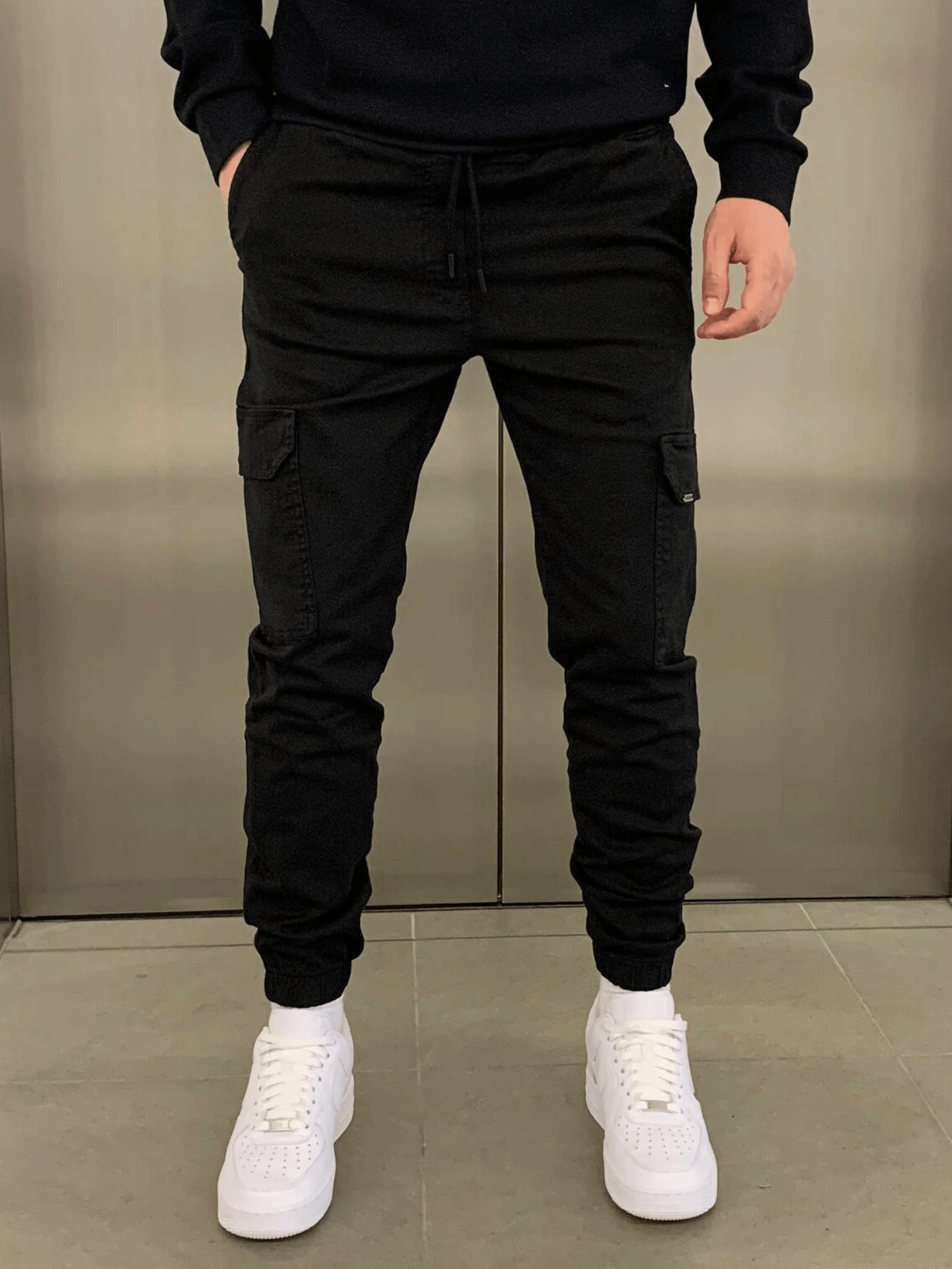 Avero Minimal Cargo Jogger
