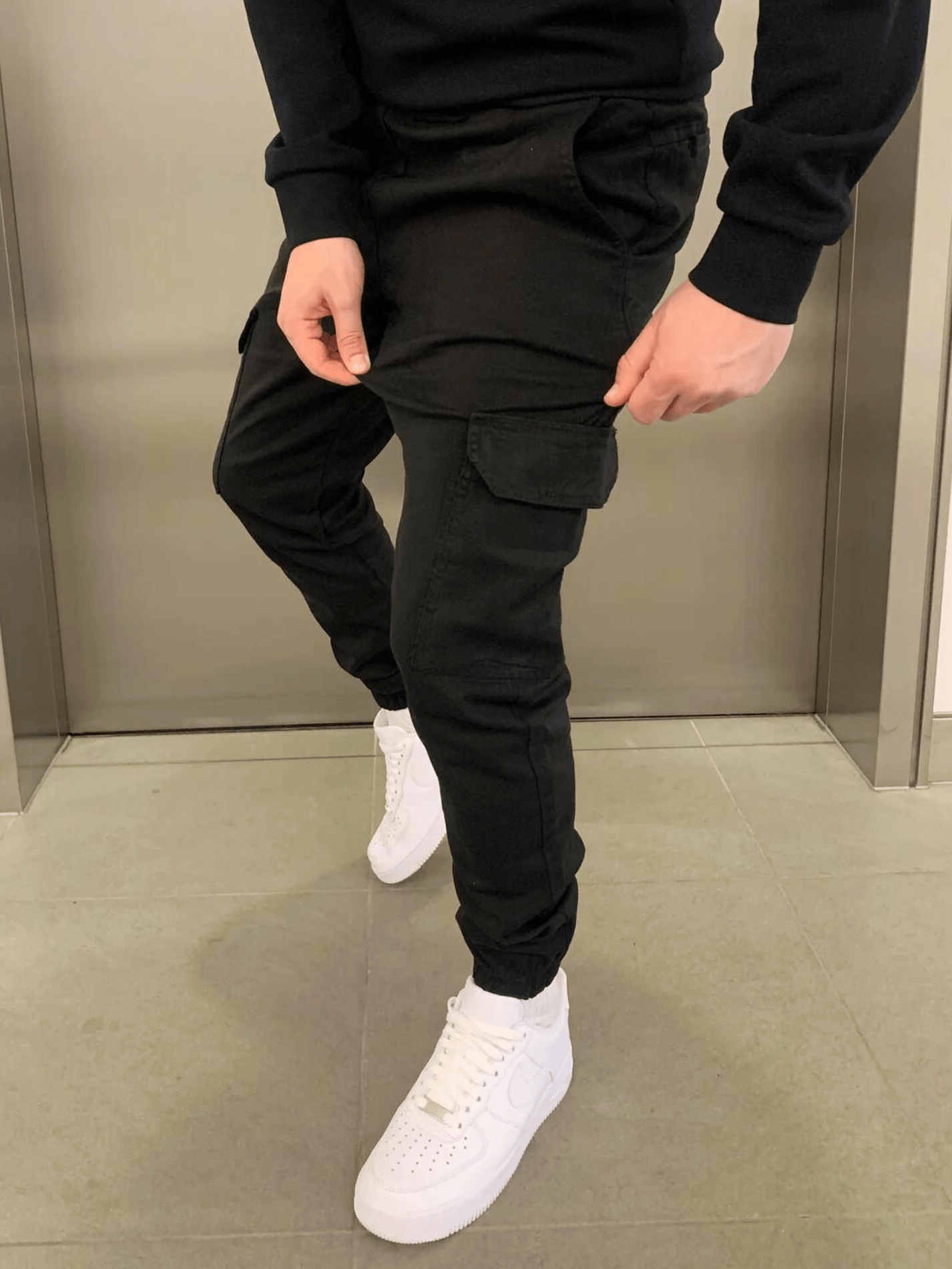 Avero Minimal Cargo Jogger