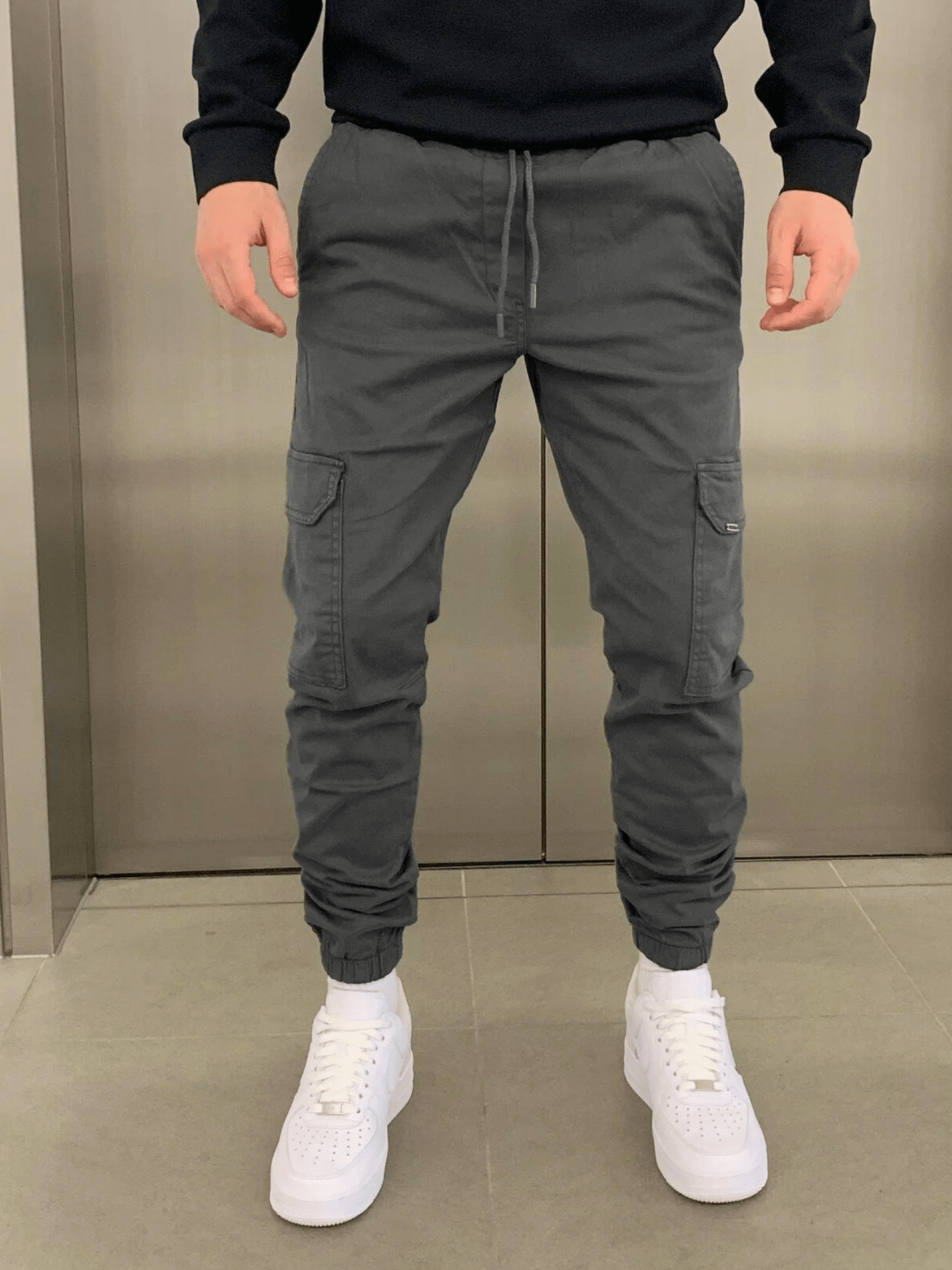 Avero Minimal Cargo Jogger