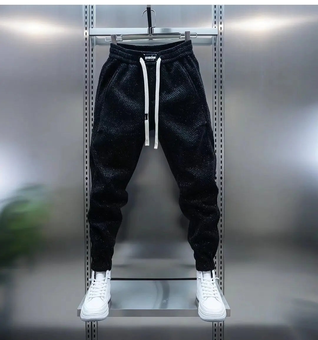 Averon Tapered Jogger
