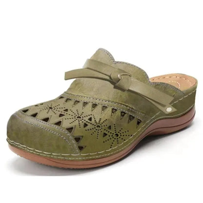 ZAVERA COMFORT CLOGS