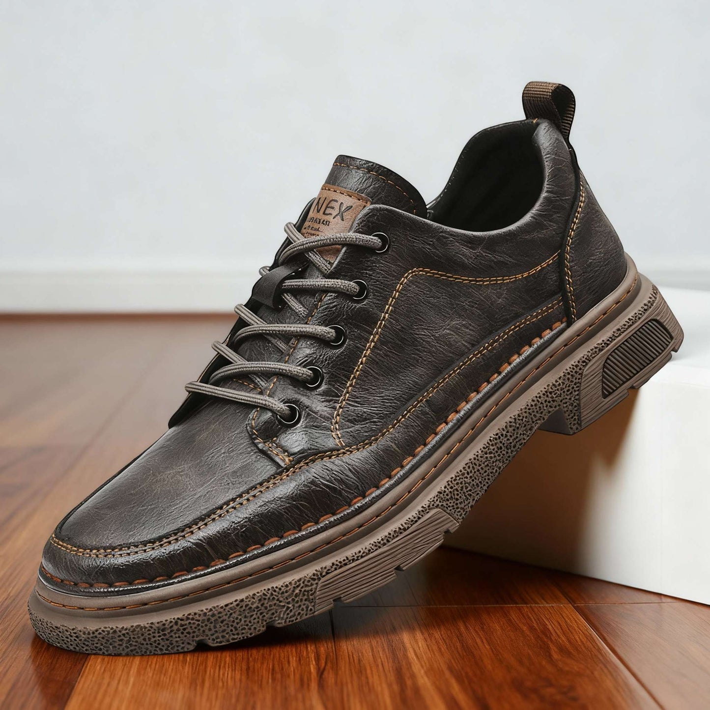 RAVENO LEATHER SNEAKERS